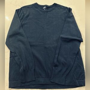 J.Crew Men's Navy Blue Sweater- size large